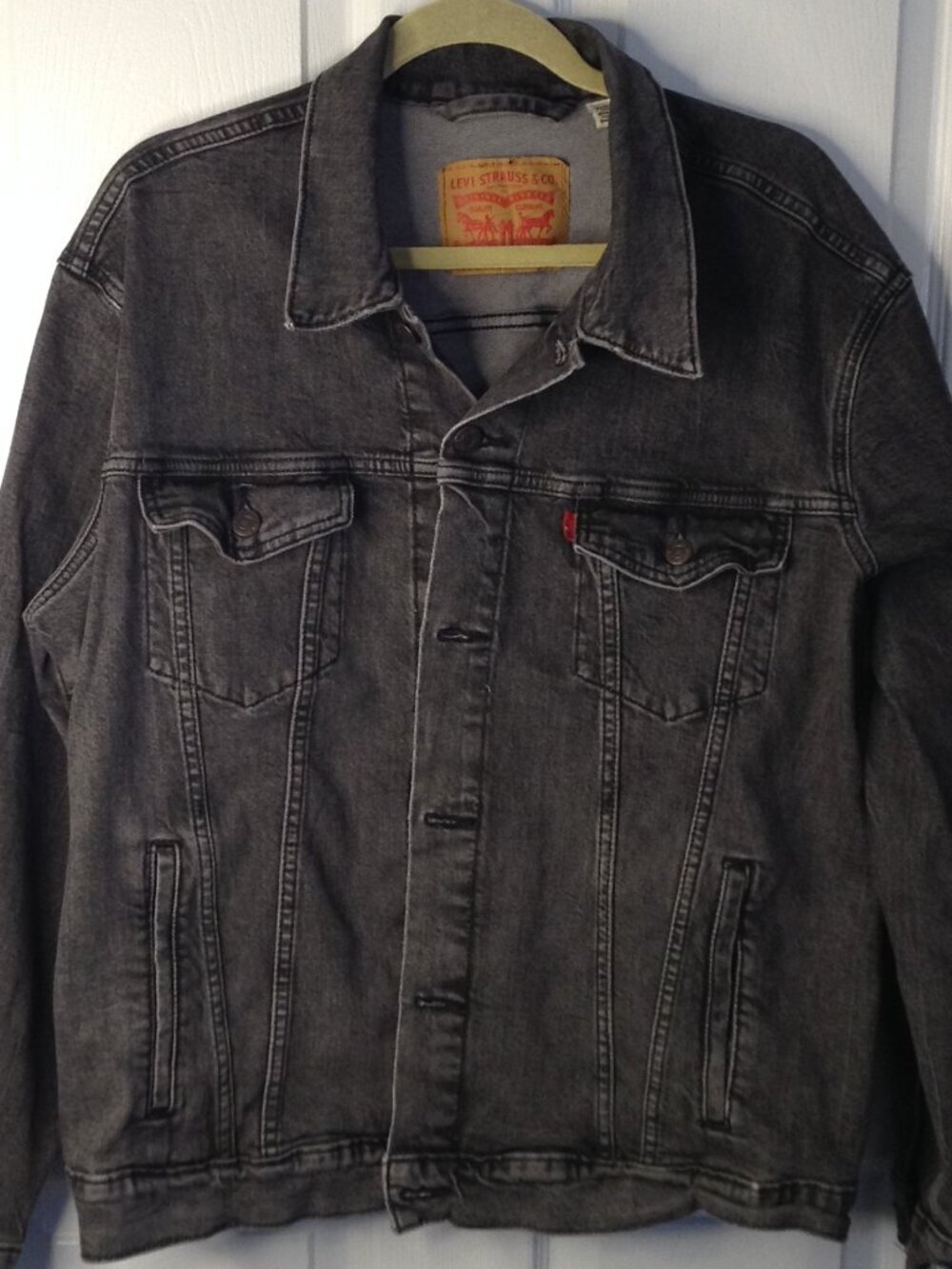 NWOT 2020 Levi's XL Distressed Black Denim Jacket Deadstock Trucker UNISEX Mod